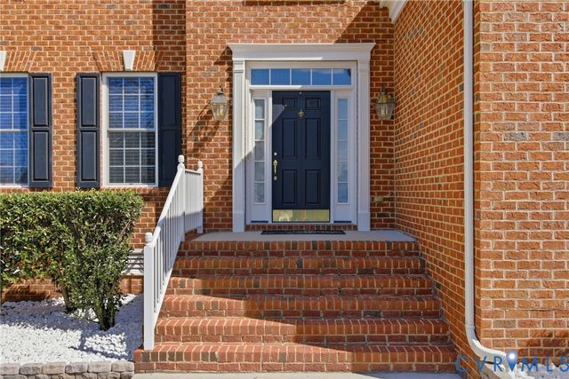 5913 Trail Ride Dr, Moseley, VA 23120