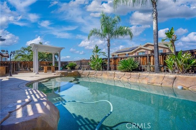 41048 Sunsprite Street, Lake Elsinore, CA 92532