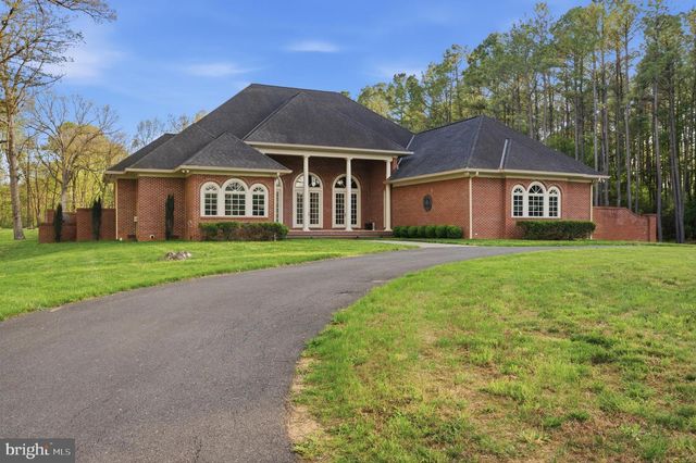 84 ROCK HALL FARM LN, Berryville, VA 22611