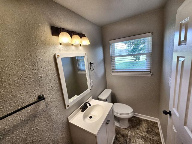 106 W 31 Place S, Sand Springs, OK 74063