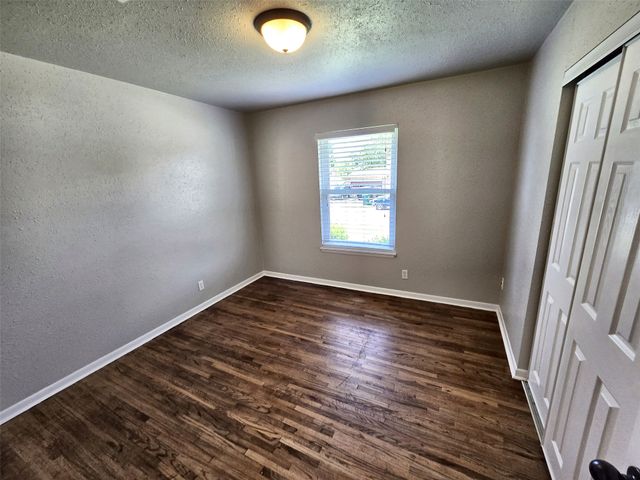 106 W 31 Place S, Sand Springs, OK 74063