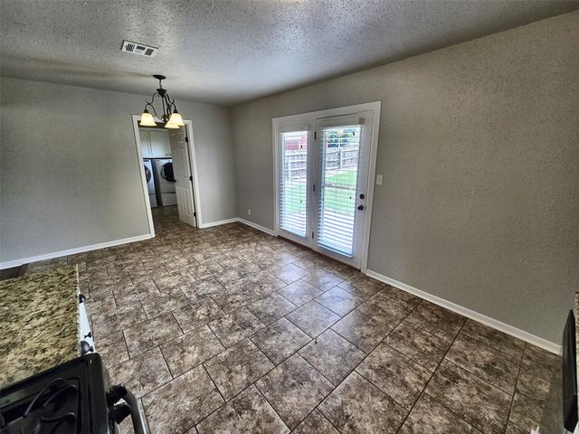 106 W 31 Place S, Sand Springs, OK 74063