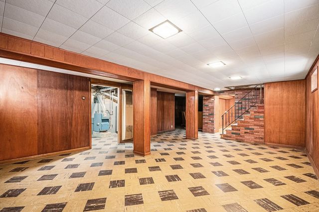 3238 N Narragansett Avenue, Chicago, IL 60634