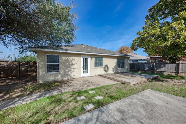 2317 Friarcreek LOOP, Round Rock, TX 78664