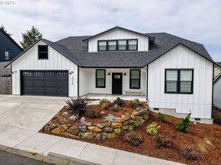 34980 LAHAINA LOOP Rd, Cloverdale, OR 97112