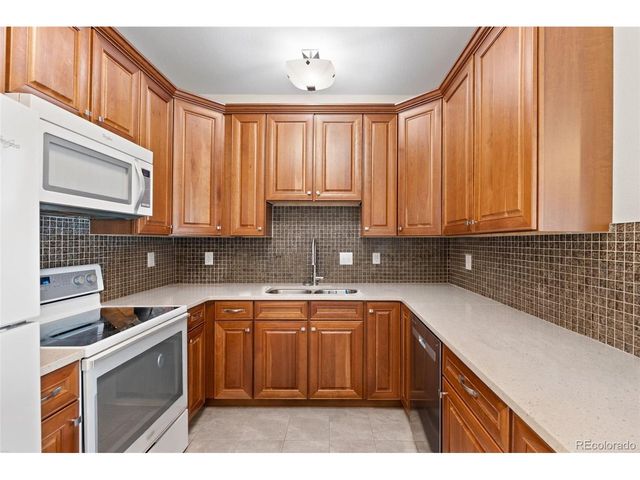 724 Elm Cir, Golden, CO 80401