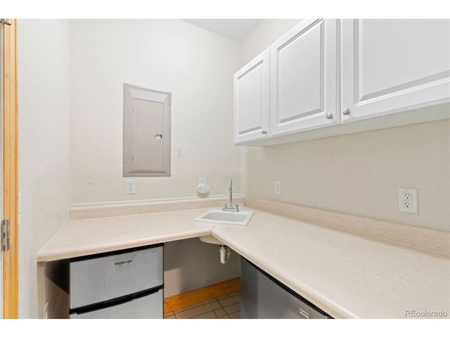 724 Elm Cir, Golden, CO 80401