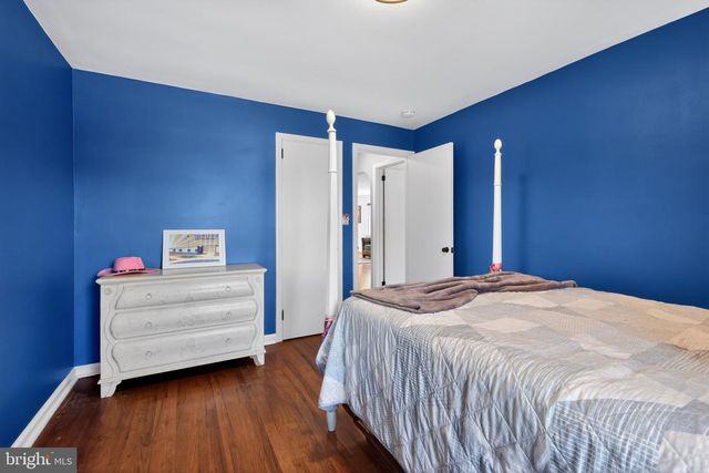 21 KING ST, Downingtown, PA 19335
