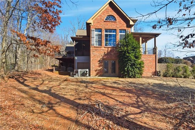 95 Grand View Drive, Cleveland, GA 30528