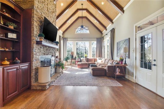 95 Grand View Drive, Cleveland, GA 30528