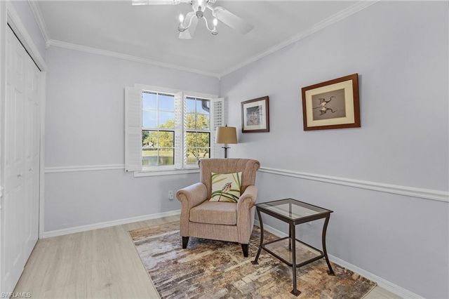 5010 Cedar Springs DR # 202, Naples, FL 34110