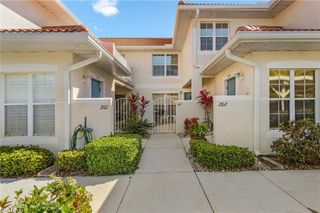 5010 Cedar Springs DR # 202, Naples, FL 34110