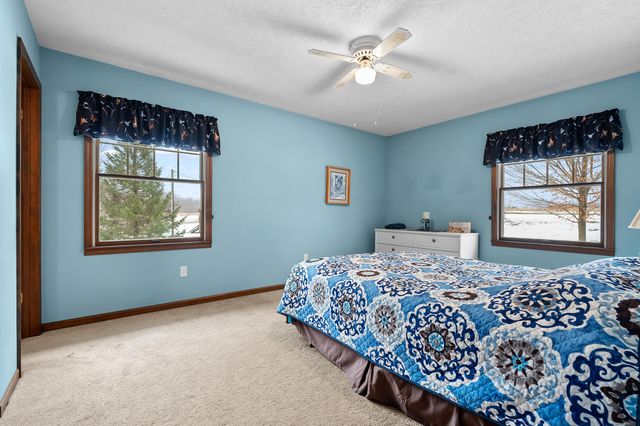 35485 County Road 665, Paw Paw, MI 49079