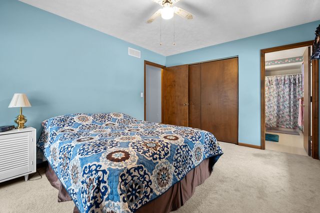 35485 County Road 665, Paw Paw, MI 49079