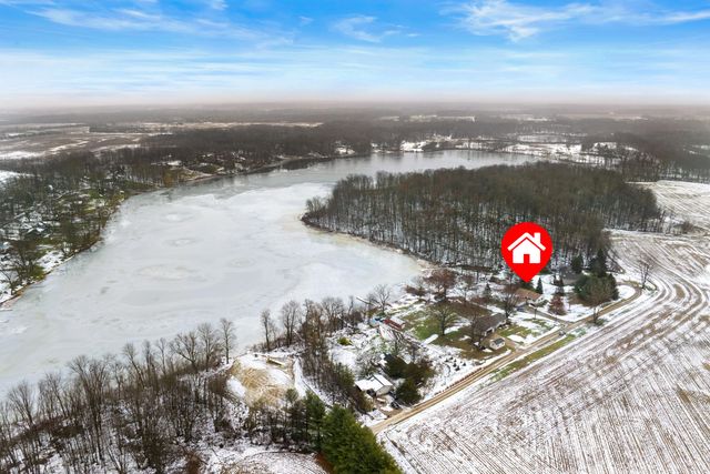 35485 County Road 665, Paw Paw, MI 49079