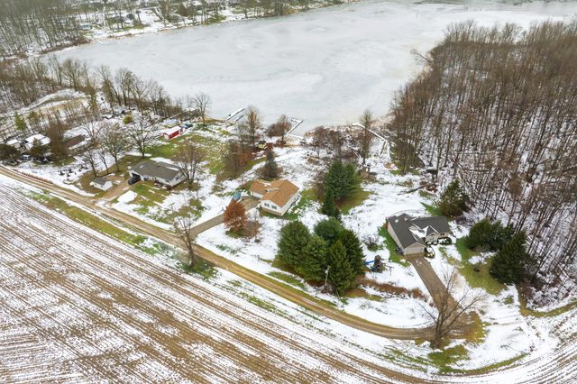 35485 County Road 665, Paw Paw, MI 49079