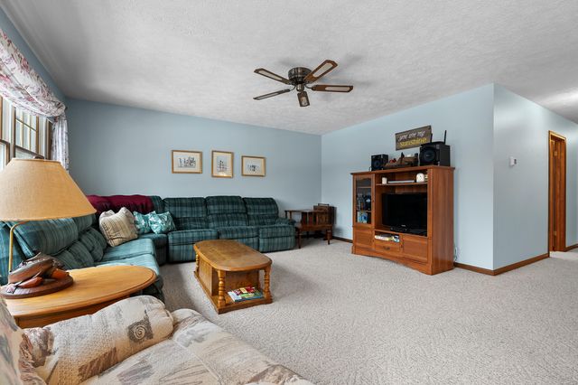 35485 County Road 665, Paw Paw, MI 49079