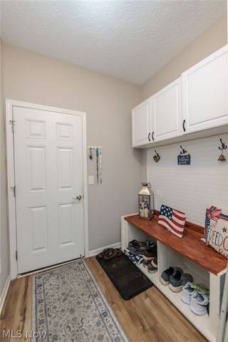 162 Kensington Way, Elyria, OH 44035