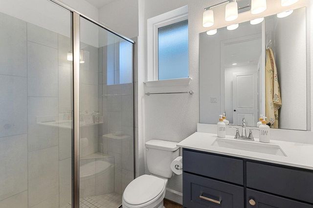 6204 Sontag DR, Austin, TX 78738