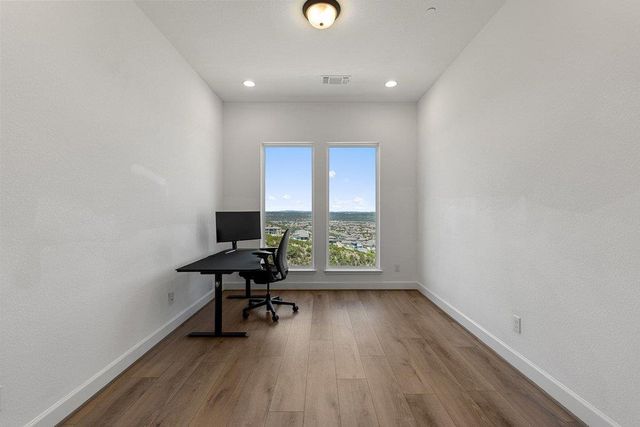 6204 Sontag DR, Austin, TX 78738