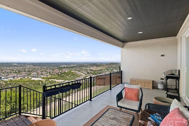 6204 Sontag DR, Austin, TX 78738