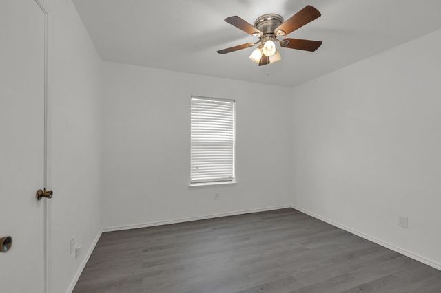 441 White Oak Lane, Burleson, TX 76028