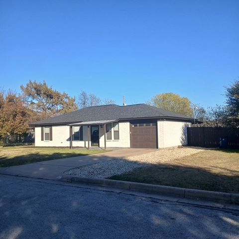 441 White Oak Lane, Burleson, TX 76028