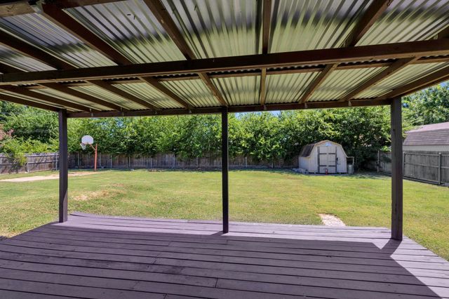 441 White Oak Lane, Burleson, TX 76028