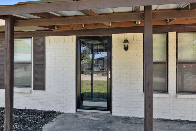 441 White Oak Lane, Burleson, TX 76028