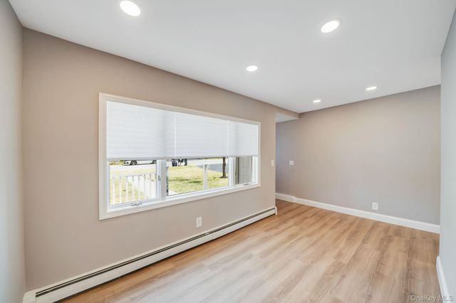 94 Rosemary Lane, Centereach, NY 11720