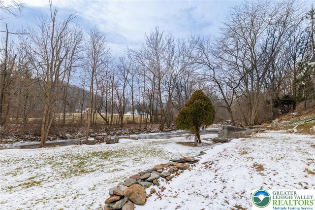 3401 Popular Drive, Lehigh Twp, PA 18067