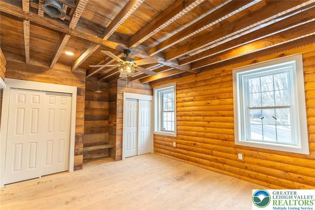 3401 Popular Drive, Lehigh Twp, PA 18067