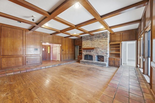 241 Simmons Road, Double Oak, TX 75077