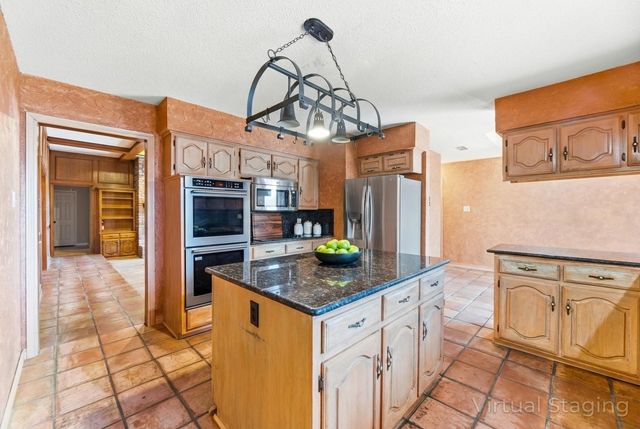 241 Simmons Road, Double Oak, TX 75077