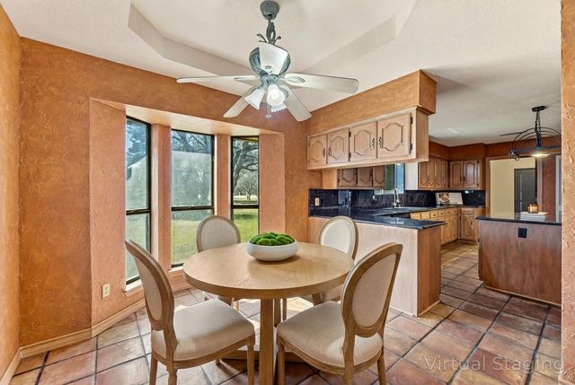 241 Simmons Road, Double Oak, TX 75077