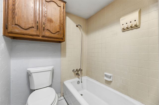 241 Simmons Road, Double Oak, TX 75077