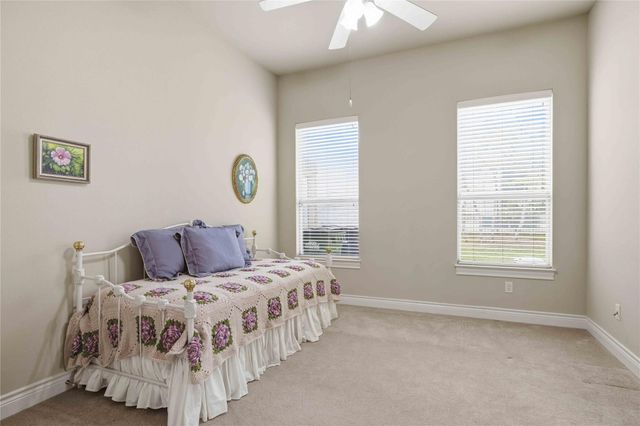 205 W Majestic Oak LN, Georgetown, TX 78633