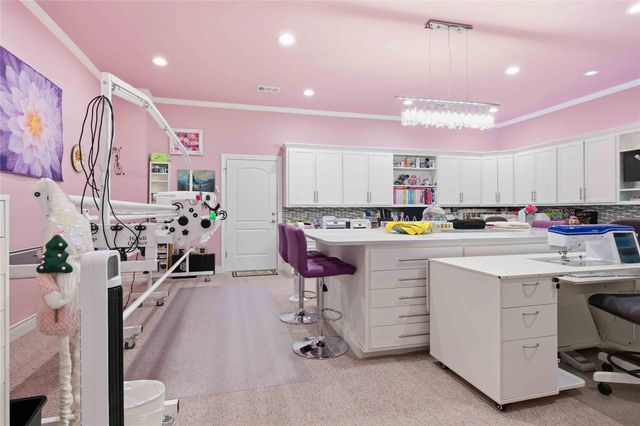 205 W Majestic Oak LN, Georgetown, TX 78633