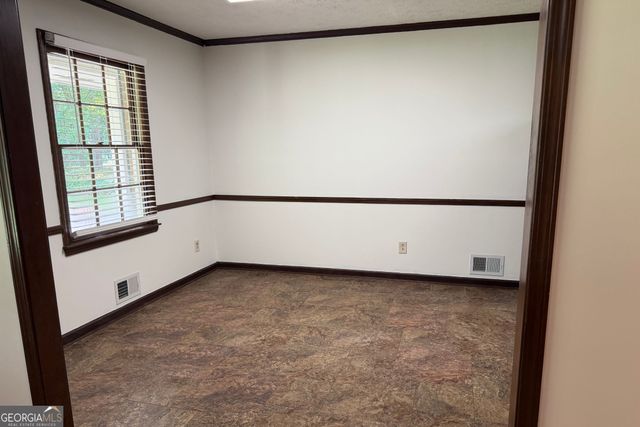 310 Sharon Drive, Fayetteville, GA 30214