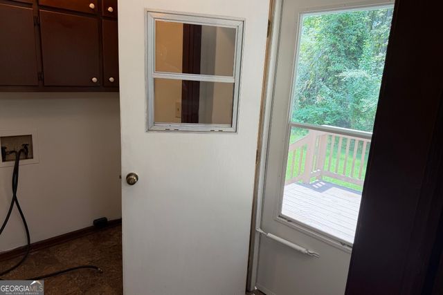 310 Sharon Drive, Fayetteville, GA 30214