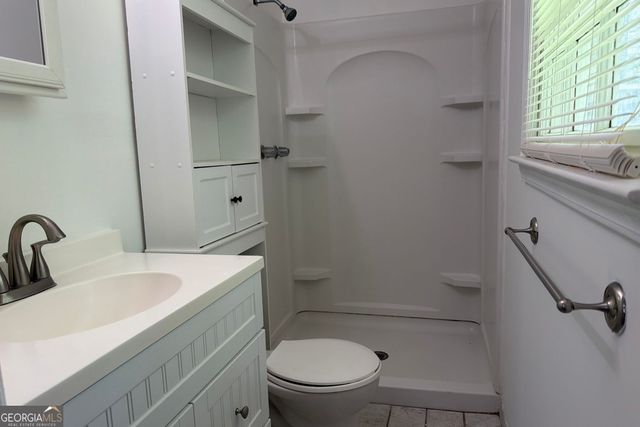 310 Sharon Drive, Fayetteville, GA 30214