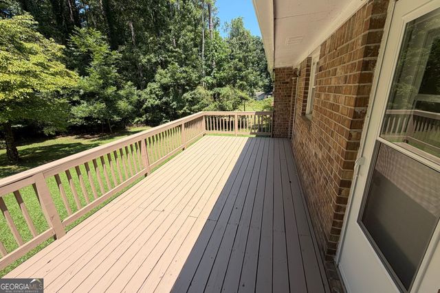310 Sharon Drive, Fayetteville, GA 30214