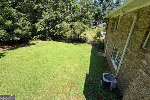 310 Sharon Drive, Fayetteville, GA 30214