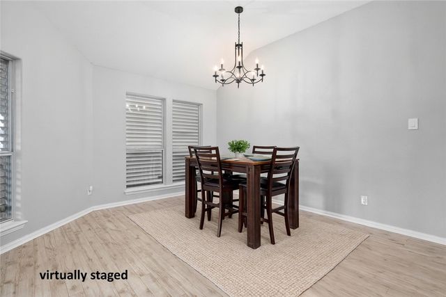 727 W Johnson Ave, Aransas Pass, TX 78336