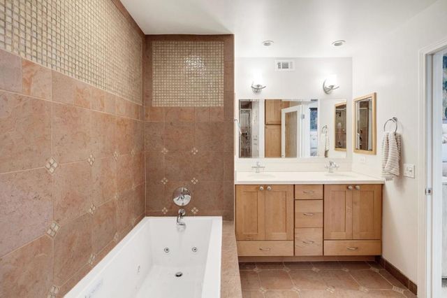 420 Esplanade 4, Redondo Beach, CA 90277