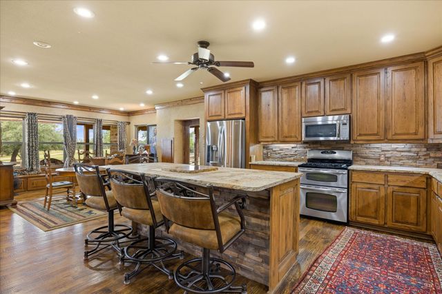 1904 Floyd Road Road, Weatherford, TX 76087