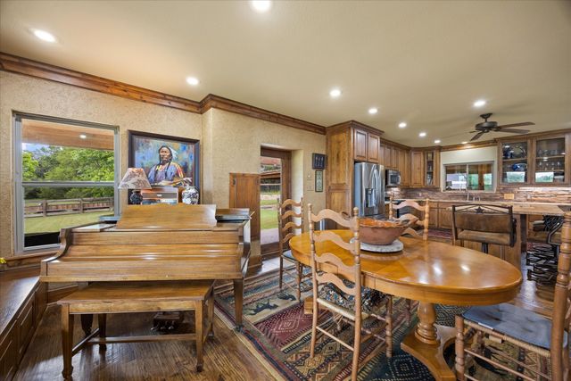 1904 Floyd Road Road, Weatherford, TX 76087