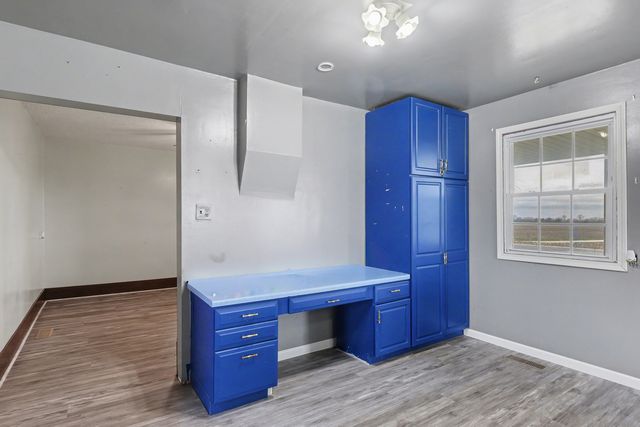 724 E 2600 North Road, Penfield, IL 61862