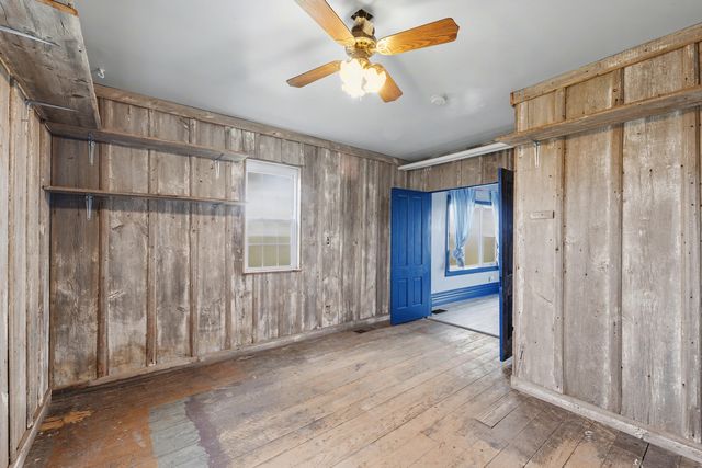 724 E 2600 North Road, Penfield, IL 61862