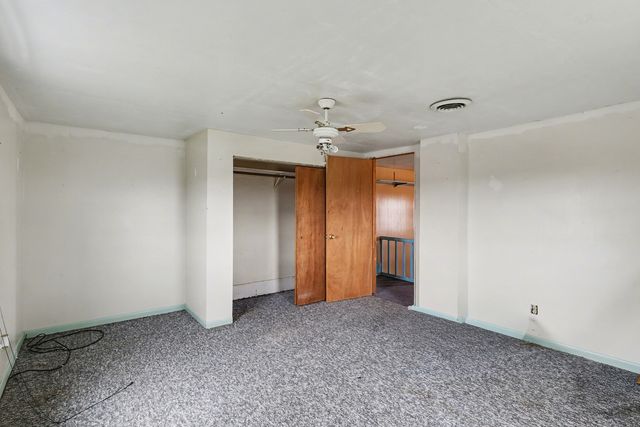 724 E 2600 North Road, Penfield, IL 61862